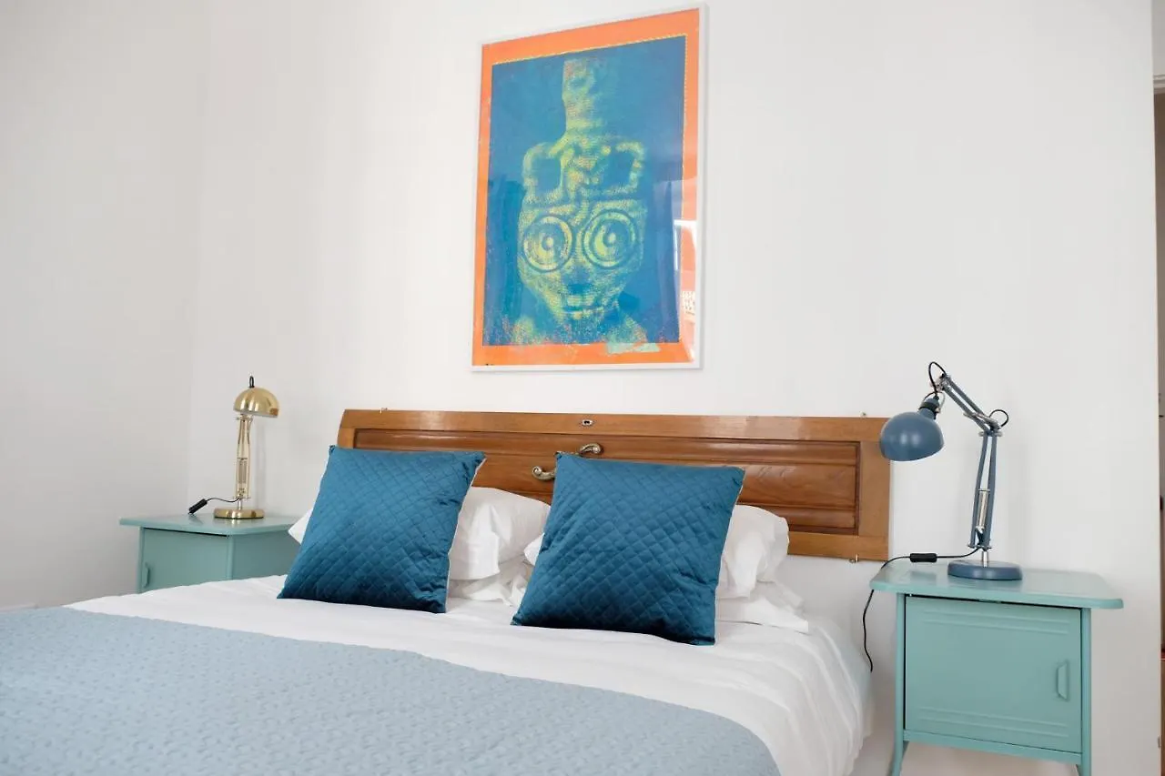 Lisbon Poets Inn ホステル