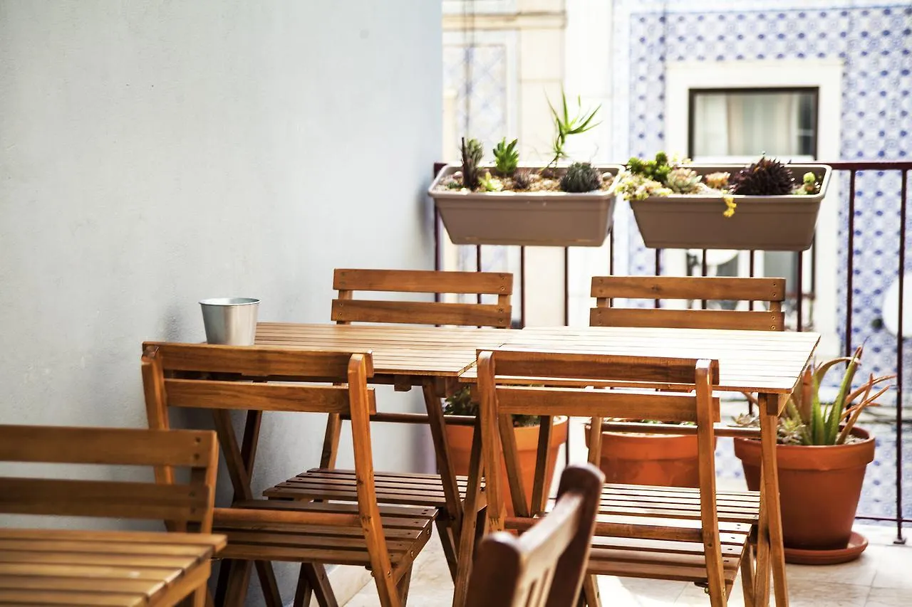 Hostel Lisbon Poets Inn