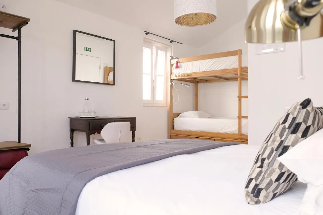 Lisbon Poets Inn Hostel